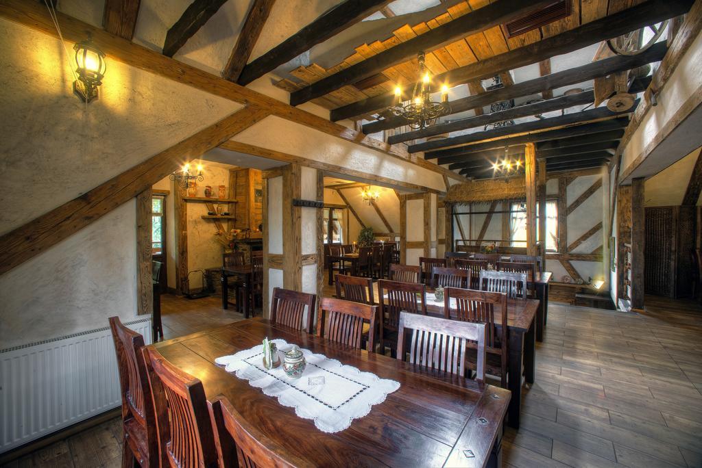 Dworek Sanocki Sanok Exterior foto